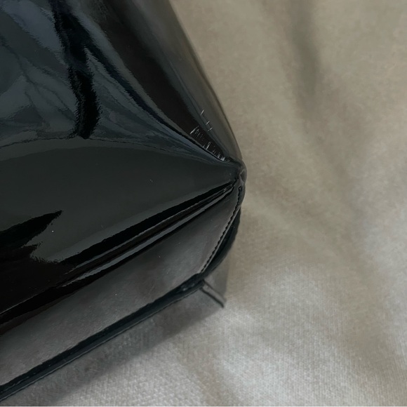 Mansur Gavriel patent bucket bag - Picture 2 of 4